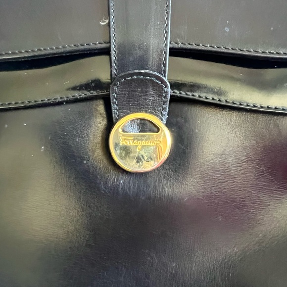 Vintage Salvatore ferragamo leather purse - Picture 3 of 3